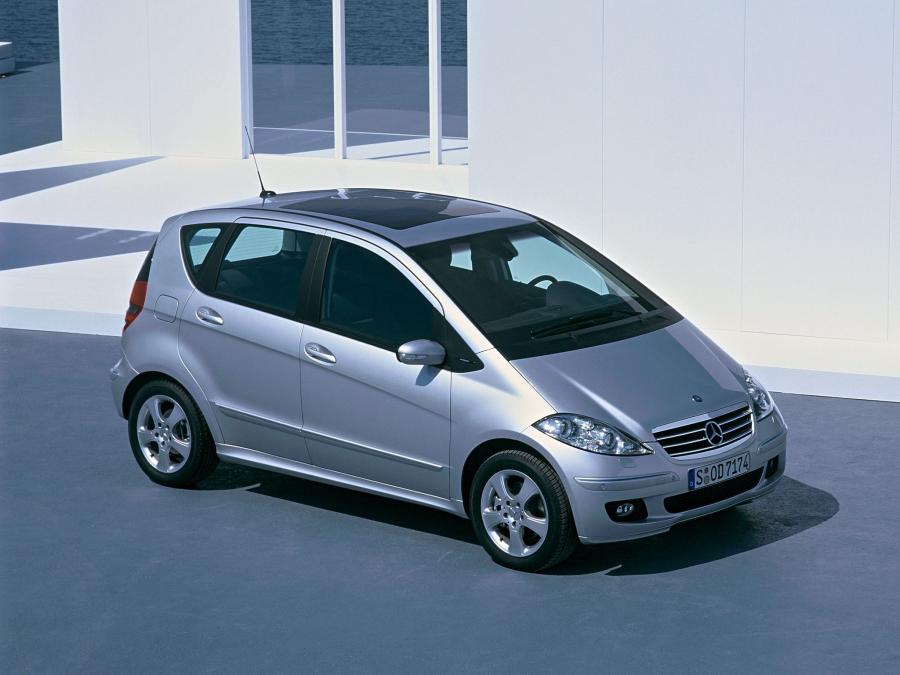  Mercedes-Benz A200 CDI 5-Door 2004 года  (фото 4 из 12)